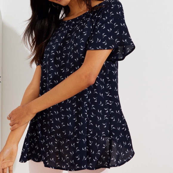 LOFT Tops - LOFT Ruffled Crossover Back Top
